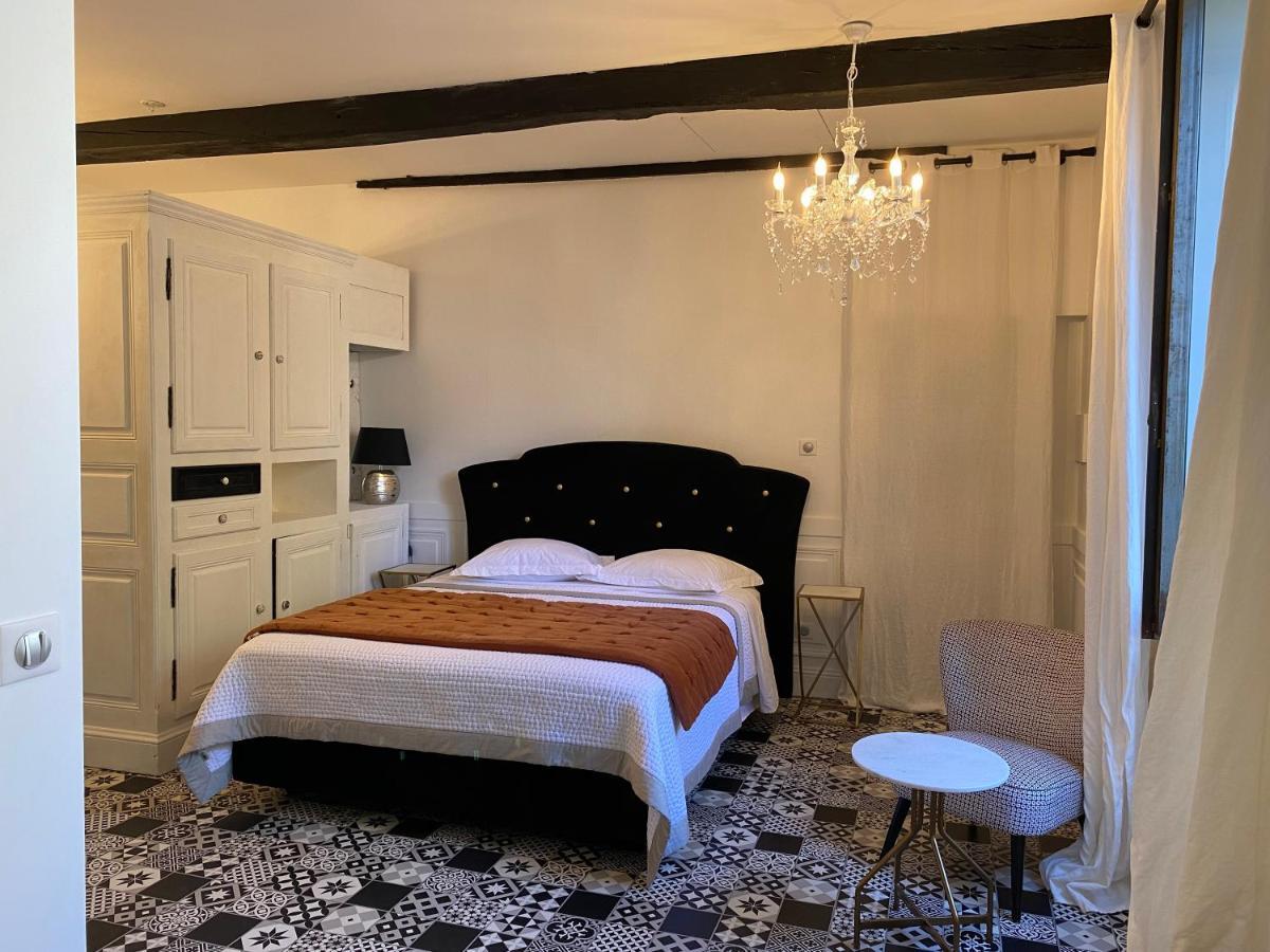 Chambre D'Hote 1787 : Les Terrasses Des Pyrenees Laloubere Extérieur photo
